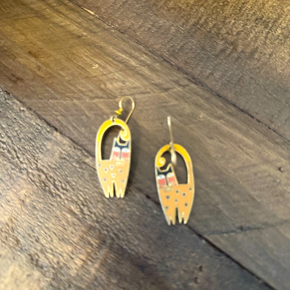 VINTAGE Laurel Burch gold cat drop earrings